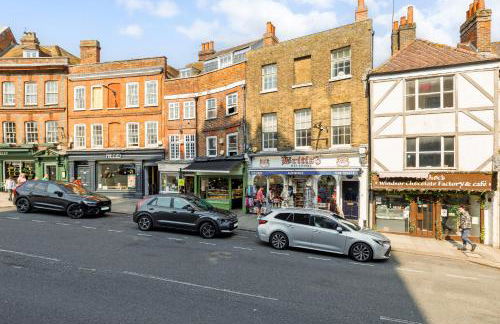 Spacious 4-Bed Apartment Opposite Windsor Castle - Foto 15