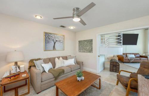 FEATURED ON HGTV'S MY LOTTERY DREAM HOME! Private dock, 15 minute boat ride to Crab Island, 20 minute drive to Destin, Pet Friendly - Foto 11