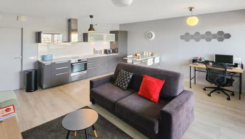 Confluence - Photo 3