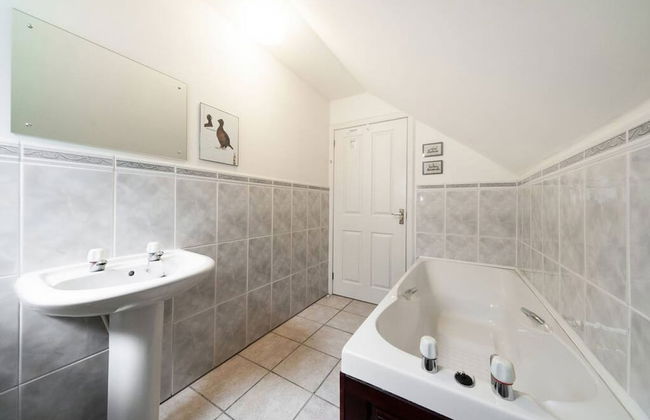 Earnside Cottage - Charming River Views - Foto 23