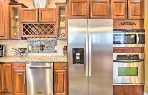 Waveland Family House, 4-Minute Drive to the Beach - Foto 10