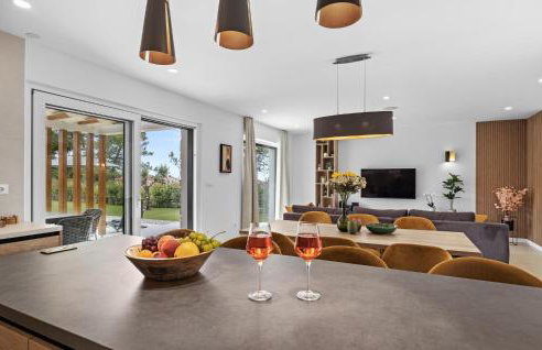 Nice Home In Marasi With Wifi - Foto 28