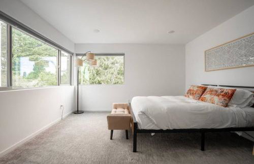 Stylish Urban Retreat w Rooftop Deck - Foto 18