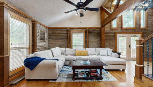 Bacliff Family Getaway with Game Room and Private Pool - Foto 2