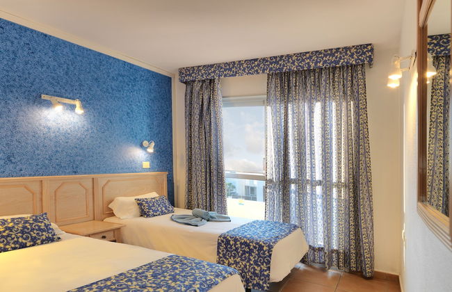 Apartamentos Oro Blanco - Photo 7