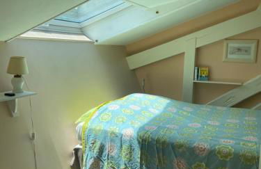 Rare 2 bedroom with private beach on Lake Annecy - Foto 14