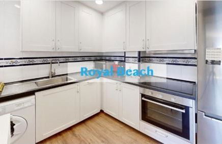 ROYAL BEACH - Appartment with sea view & terrace - Photo 20