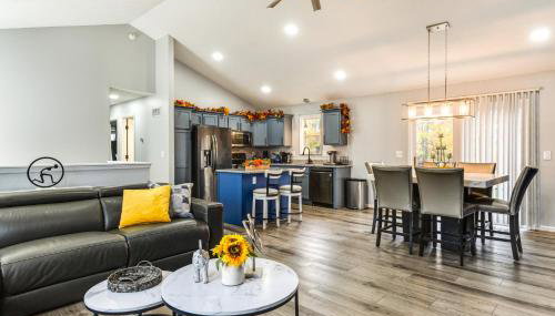 Cozy Ohio Home - Deck, Arcade Games and Near Golfing - Foto 5