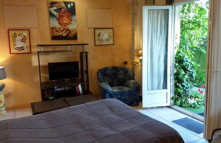 Logement tranquille et frais proche gare au RDC - Foto 6