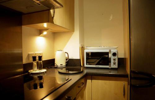 Newly refurbished 1 bed first floor apartment with wifi - Foto 10