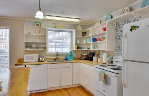 Hot Tub and Boat Ramp! Home on Toledo Bend Reservoir - Photo 13