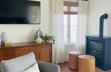 Waters Edge Lakefront with Kayaks Fire Pit and Dock - Foto 9