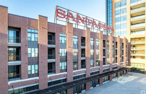 Landing Spectacular 1BD Clubhouse - Foto 12