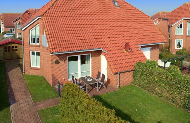 Home Port Holiday Home, Dornum - Foto 1