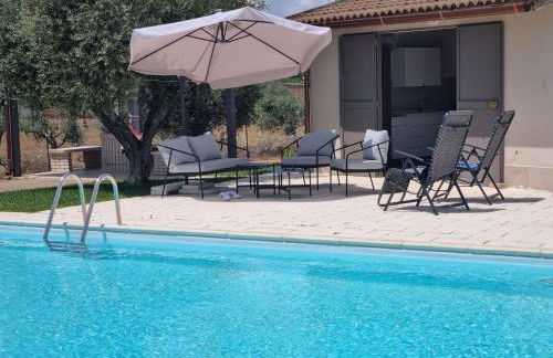 Accogliente villa con piscina - Foto 17