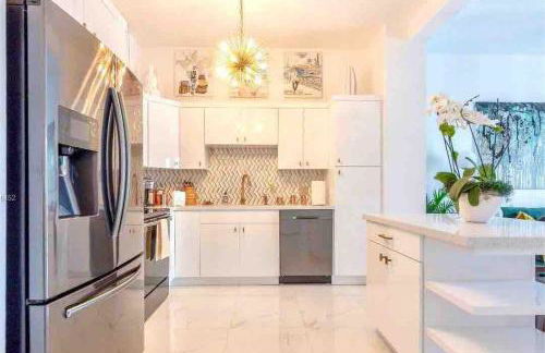 Downtown Apartment with free parking near Brickell - Foto 4