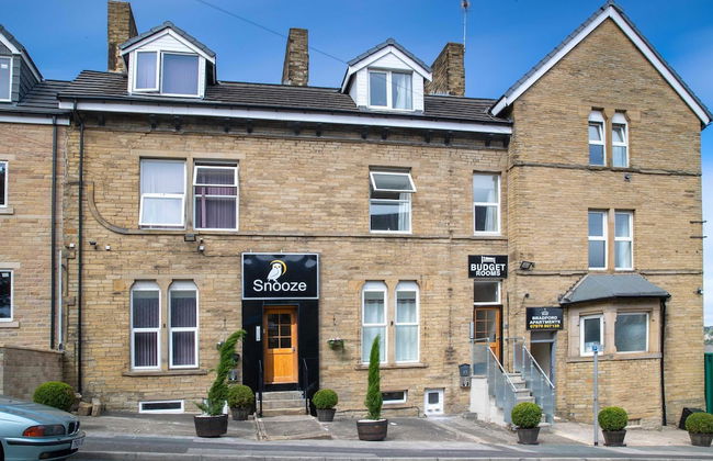 Bradford City Apartments Flat 71 - Photo 11