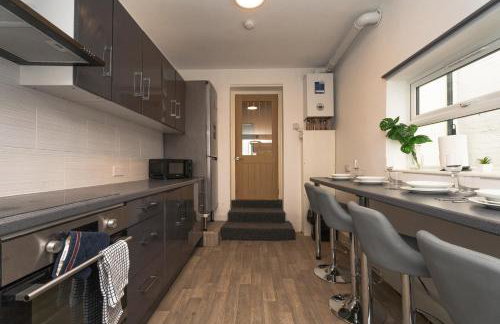 Thameside Terrace - 4Bed 3Bath near Purfleet train station - Photo 24