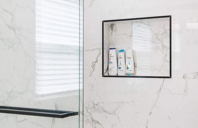 Not Affected by the Fire/spacious Modern Retreat w Luxury Amenities & Style - Foto 37