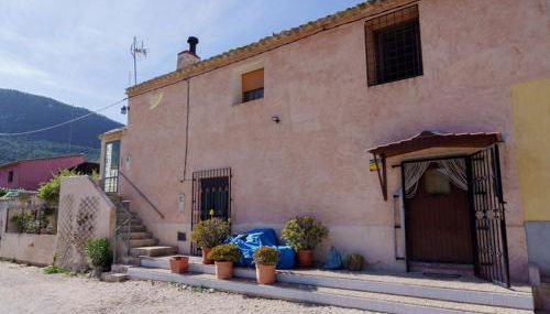 Casa rural con jacuzzi y chimenea en paraje único - La Casa del Pino - Foto 2