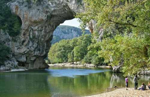 Holiday Home in Ardèche near Château de Ventadour - Foto 30