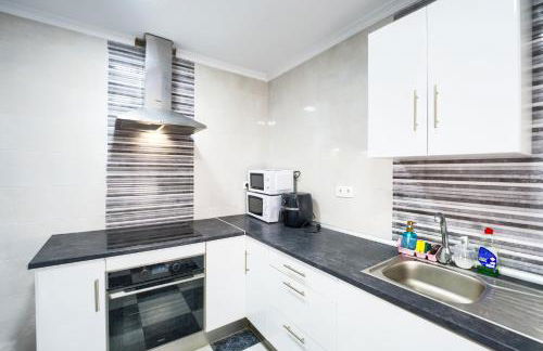 Apartamento Martínez Campos - Playa La Caleta - Foto 19