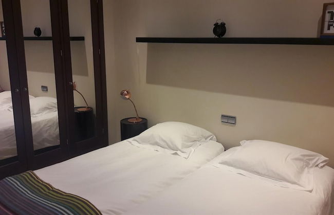 Two-Bedroom Beach Apartment - Photo 5