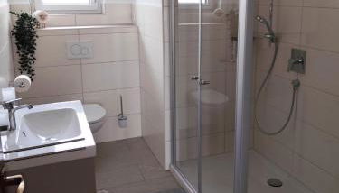 Unterkunft-Uettingen - Foto 5, Shower
