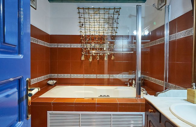 Kerame Studios - Photo 49