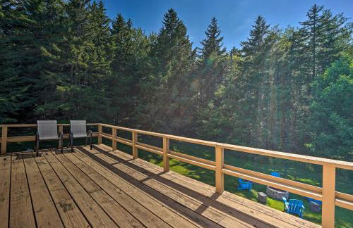 Family Winter Retreat with Hot Tub 14 Mi to Slopes! - Foto 34