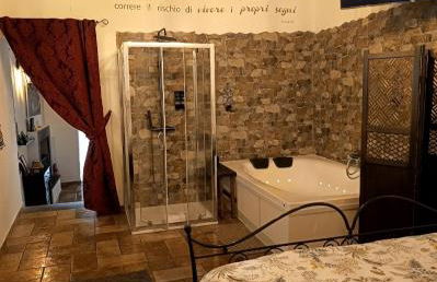 Le 10&10 SPA idromassaggio in camera Nepi VT - Foto 3