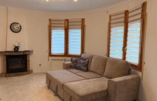 Amarella Costa Dorada - Villa mediterránea con piscina ideal para grupos y familias - Foto 48