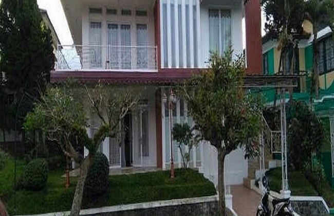 Villa Kota Bunga Violet - Photo 60