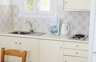 Amarandos Sea View Apartments - Photo 24