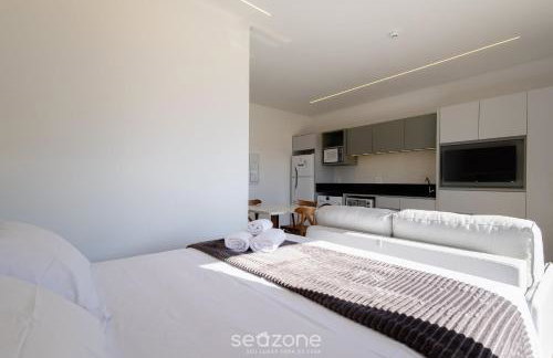 Aptos em prédio com piscina a 180m da Praia em Bombinhas - SFRs - Foto 64