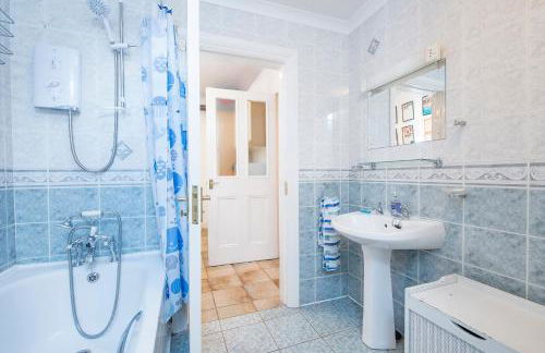 2 Dingle Cottage - Photo 17