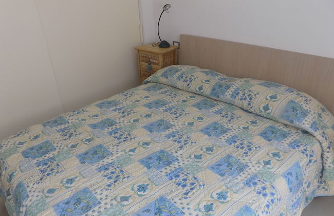 Apartment on the First Floor - Photo 2