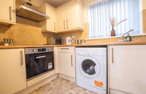 Beautiful, Peaceful, 5 Bedroom home with Hot Tub! - Foto 26