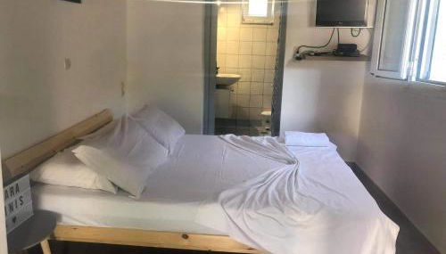 Karampinis - Photo 2