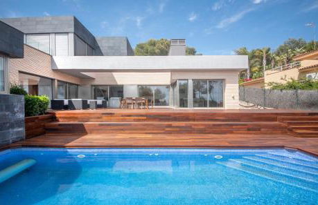 Limonium Deluxe Villa with Private Pool, TarracoHomes - Foto 74