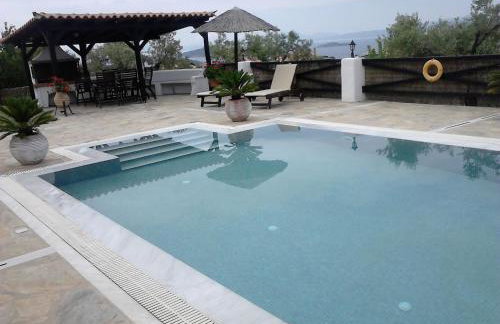 Villa Pefka - Foto 3