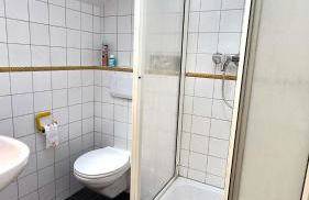 Großzügige Altbauwohnung mitten in der City - Foto 25