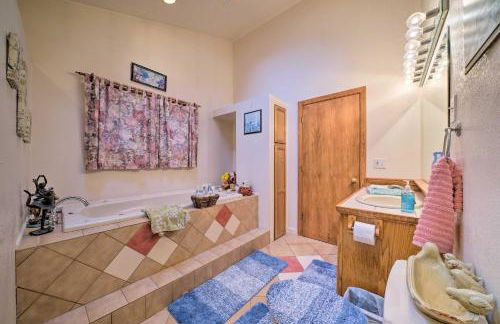 Charming Hanoverton Cottage on Guilford Lake! - Foto 12