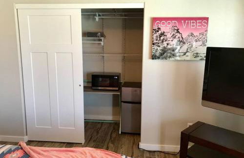 PRIVATE VIEW ON THE LAKE SIDE OF 95! Sleeps 16 - Foto 32