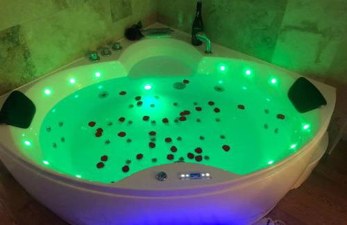 détente centre historique de MÂCON avec spa et ciné - Foto 8