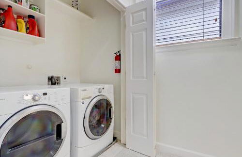 Luxury Home Minutes to Downtown Close to Everything Nice - Foto 23