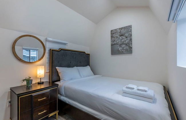 Stunning LA Luxury Retreat Ideal for Work or Play - Foto 16