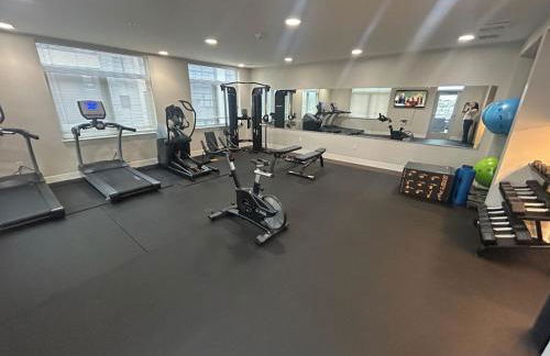 Downtown View Near Lake Michigan Plaza Black - Foto 9