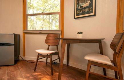 Deluxe Yurt Rental Ideal for Glamping near Austin - Foto 24