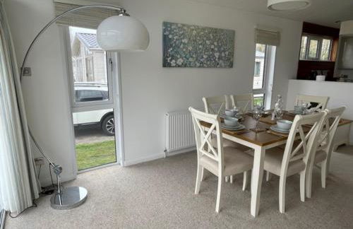 Tuscany Lodge - Photo 2